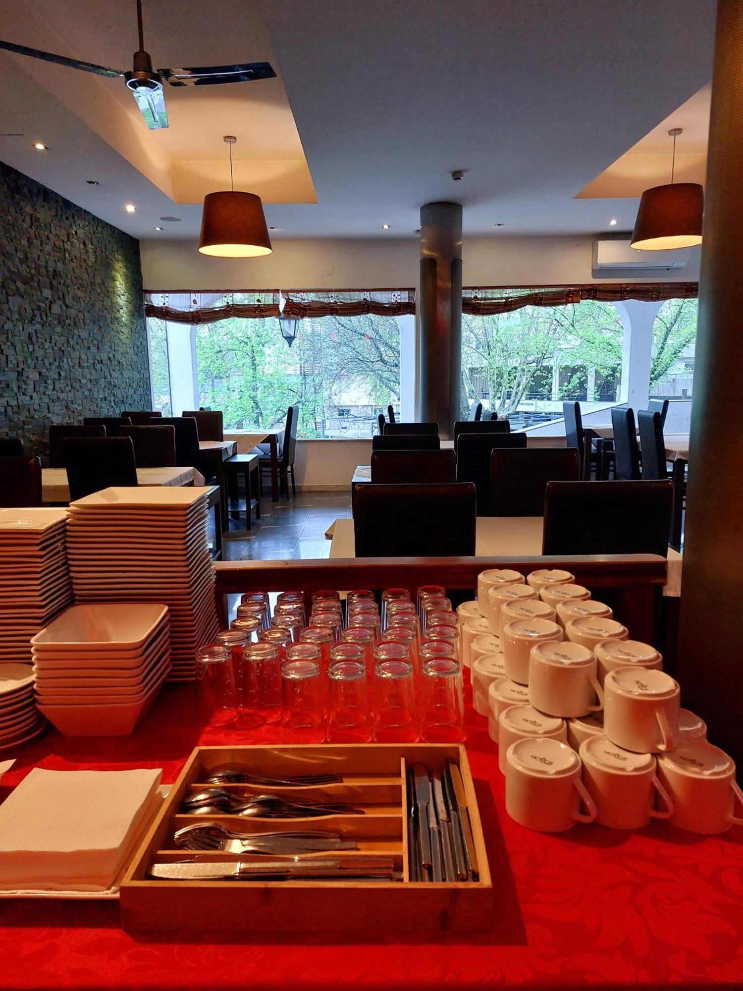 Petrus Hotel シャヴェス エクステリア 写真