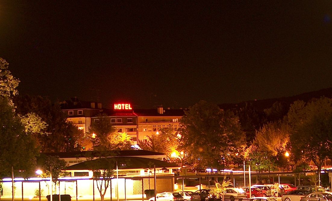 Petrus Hotel シャヴェス エクステリア 写真